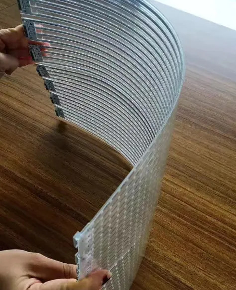 Phim trong nhà đủ màu Màn hình cong mềm Màn hình Led trong suốt cao P7.5 P10